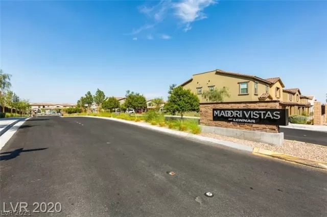 MLS: 2303487 Condo For Sale