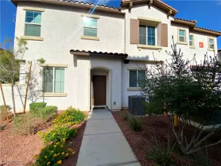 Photo #2: 2303494 Listing 