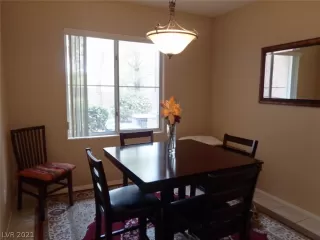 Photo #3: 2303514 Listing 