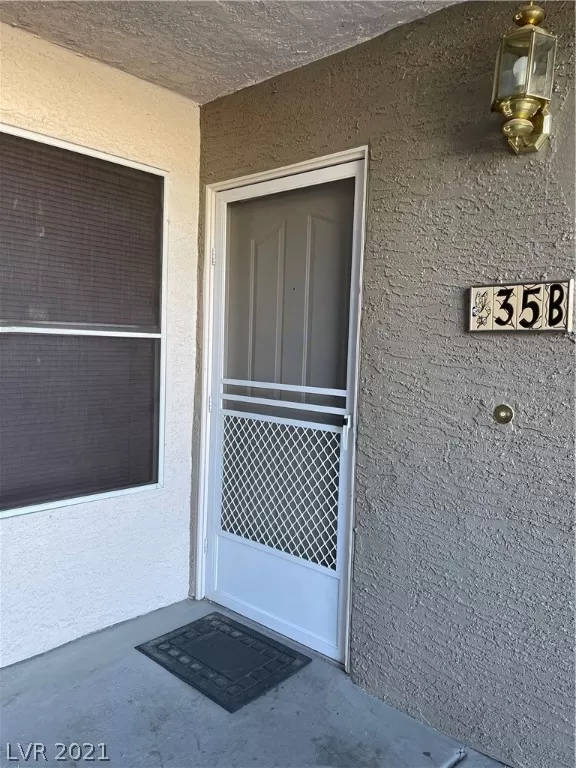 MLS: 2303544 Condo For Sale