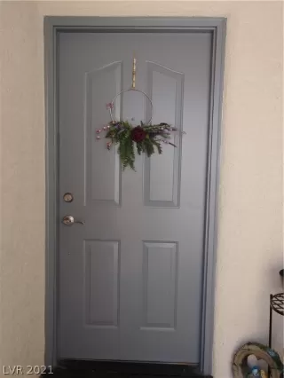 Photo #1: 2303570 Listing