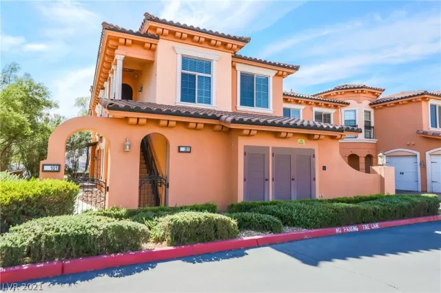 MLS: 2303583 Condo For Sale