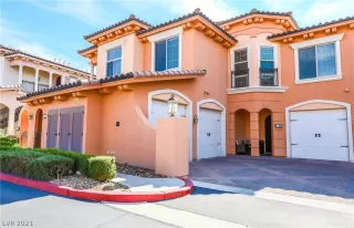 Photo #1: 2303583 Listing