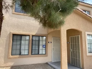 Photo #2: 2303593 Listing