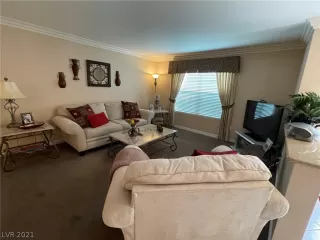 Photo #4: 2303619 Listing 