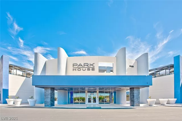 MLS: 2303651 Condo For Sale