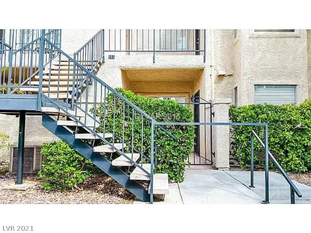 MLS: 2303687 Condo For Sale