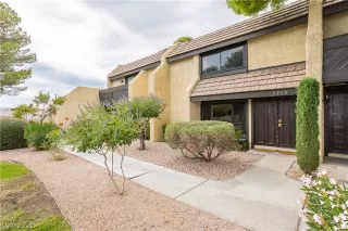 Photo #2: 2303732 Listing 