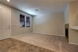 Photo #2: 2303756 Listing