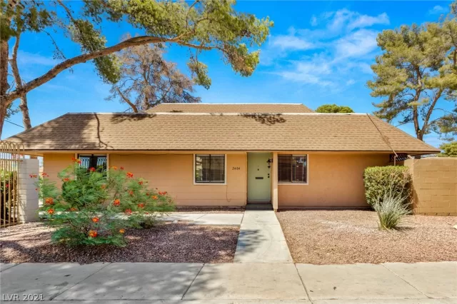 MLS: 2303789 Condo For Sale