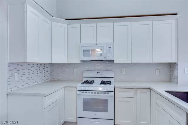 MLS: 2303805 Condo For Sale