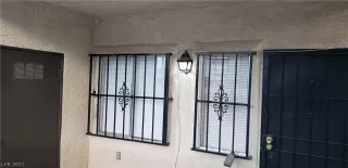 Photo #4: 2303835 Listing