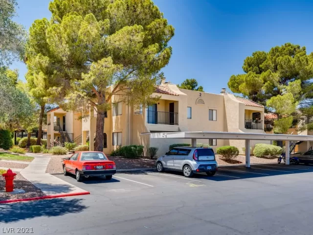 MLS: 2303956 Condo For Sale