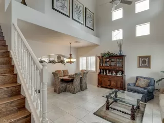 Photo #3: 2303983 Listing 