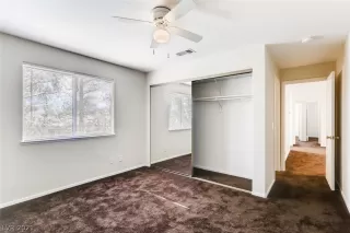 Photo #5: 2304034 Listing 