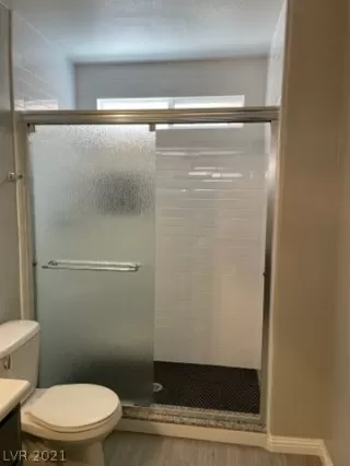 Photo #3: 2304038 Listing 