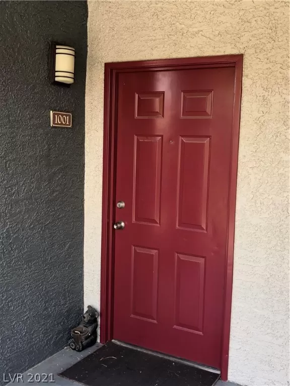 MLS: 2304056 Condo For Sale