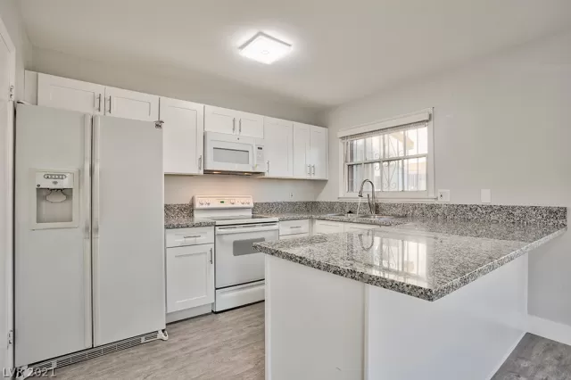 MLS: 2304145 Condo For Sale