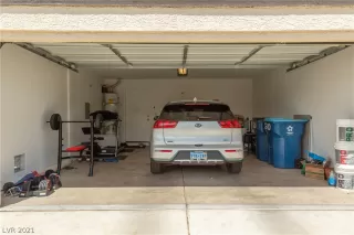 Photo #2: 2304150 Listing