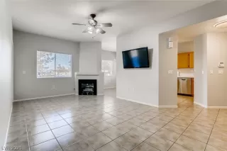 Photo #4: 2304183 Listing 