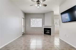 Photo #5: 2304183 Listing 