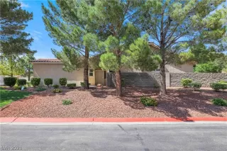 Photo #2: 2304223 Listing 