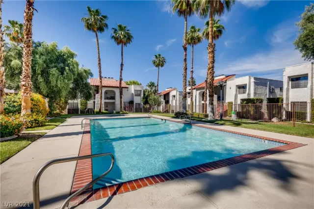 MLS: 2304232 Condo For Sale