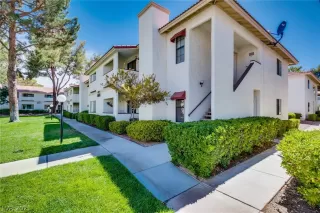 Photo #2: 2304247 Listing