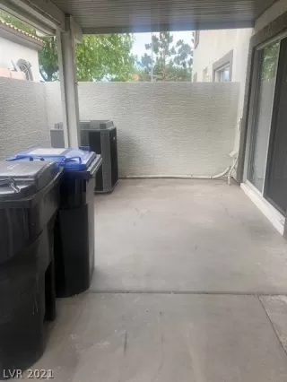 Photo #4: 2304262 Listing 