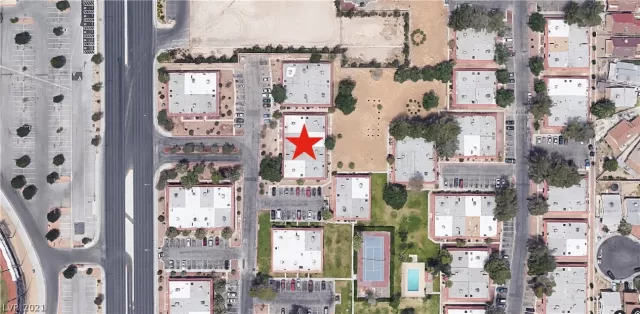 MLS: 2304270 Condo For Sale