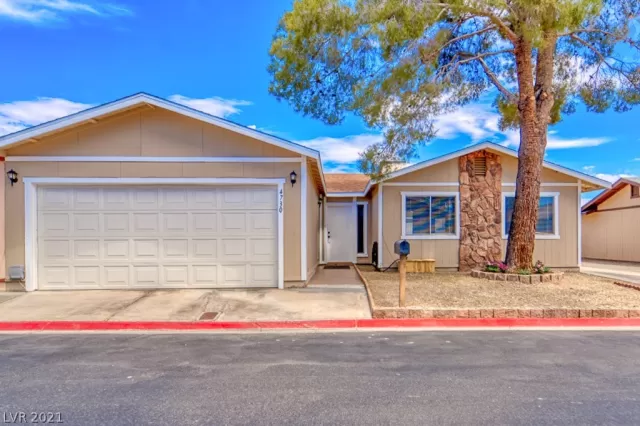 MLS: 2304289 Condo For Sale