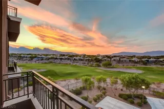 Photo #1: 2304419 Listing
