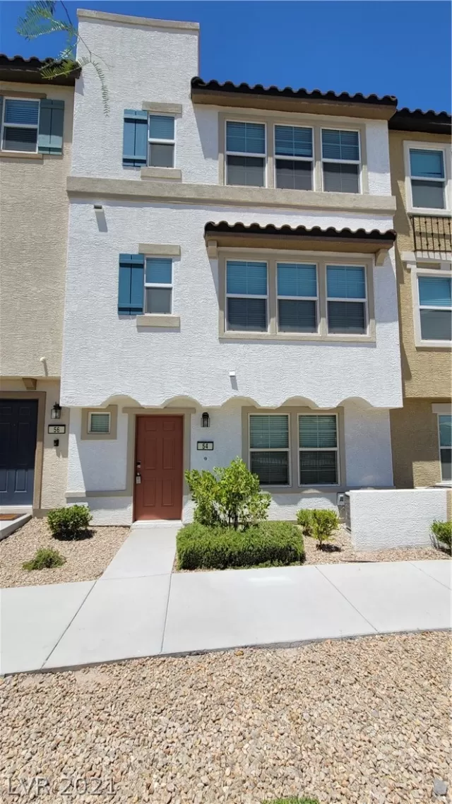 MLS: 2304439 Condo For Sale