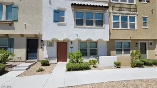 Photo #1: 2304439 Listing 