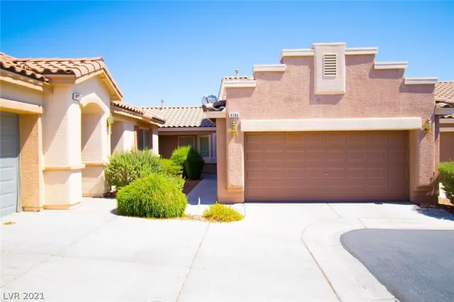 MLS: 2304581 Condo For Sale