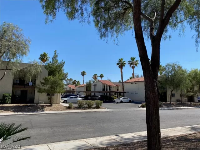 MLS: 2304611 Condo For Sale