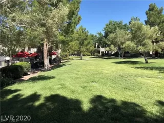 Photo #3: 2304728 Listing 