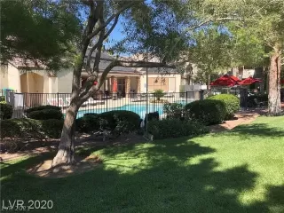 Photo #4: 2304728 Listing 