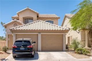 Photo #1: 2304735 Listing