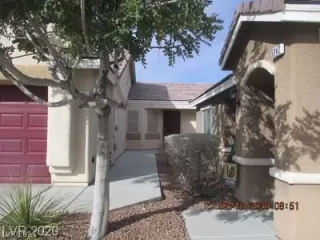 Photo #3: 2304749 Listing