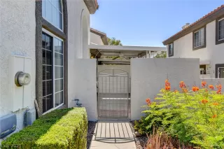 Photo #3: 2304795 Listing 