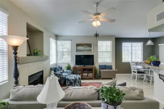 Photo #1: 2304816 Listing 