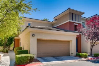 Photo #5: 2304876 Listing 