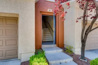 Photo #6: 2304876 Listing 