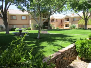 Photo #4: 2304966 Listing 