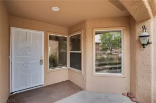 Photo #4: 2305008 Listing 