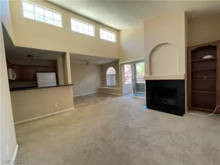 Photo #2: 2305075 Listing 