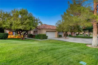 Photo #3: 2305086 Listing