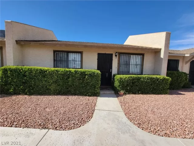 MLS: 2305163 Condo For Sale