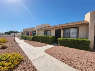 Photo #2: 2305163 Listing